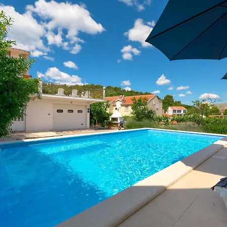 Vikendica Gorgeous In Trogir