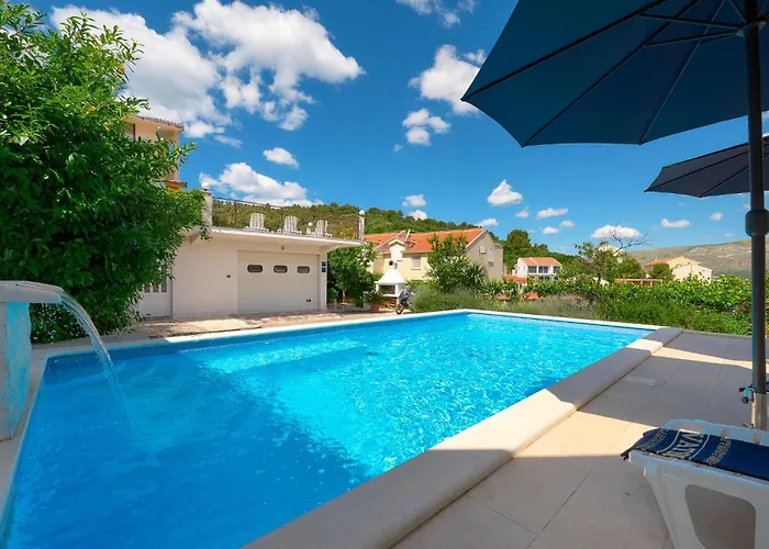 Semesterbostad Gorgeous In Trogir