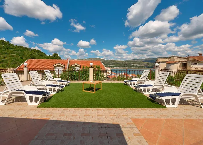 Semesterbostad Gorgeous In Trogir